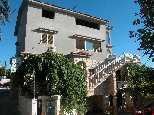Kuća br.2, 2 apartmana za 4-7 osoba