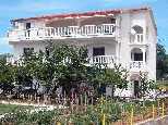 Casa no. 36, 3 appartamenti per 4-12 persone