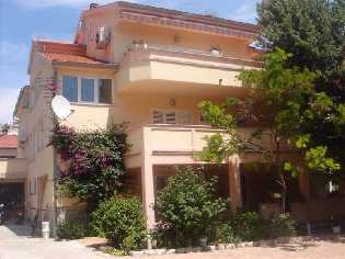 Apartments in Banjol on Rab Island