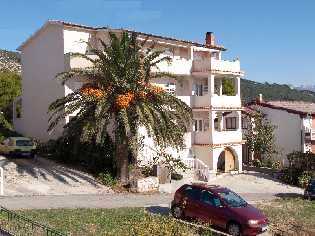 Apartments in Banjol on Rab Island